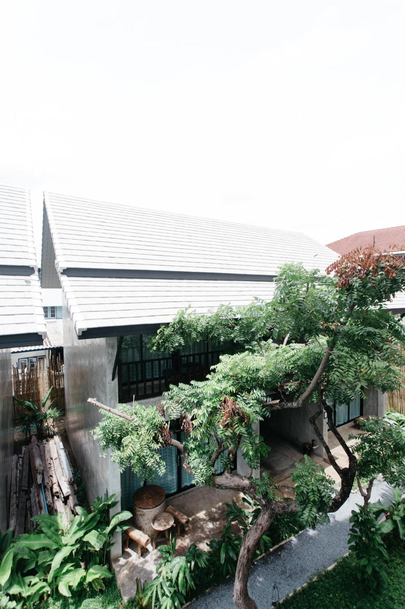 Arun Rawee อรุณ รวี Chiang Mai Exterior foto