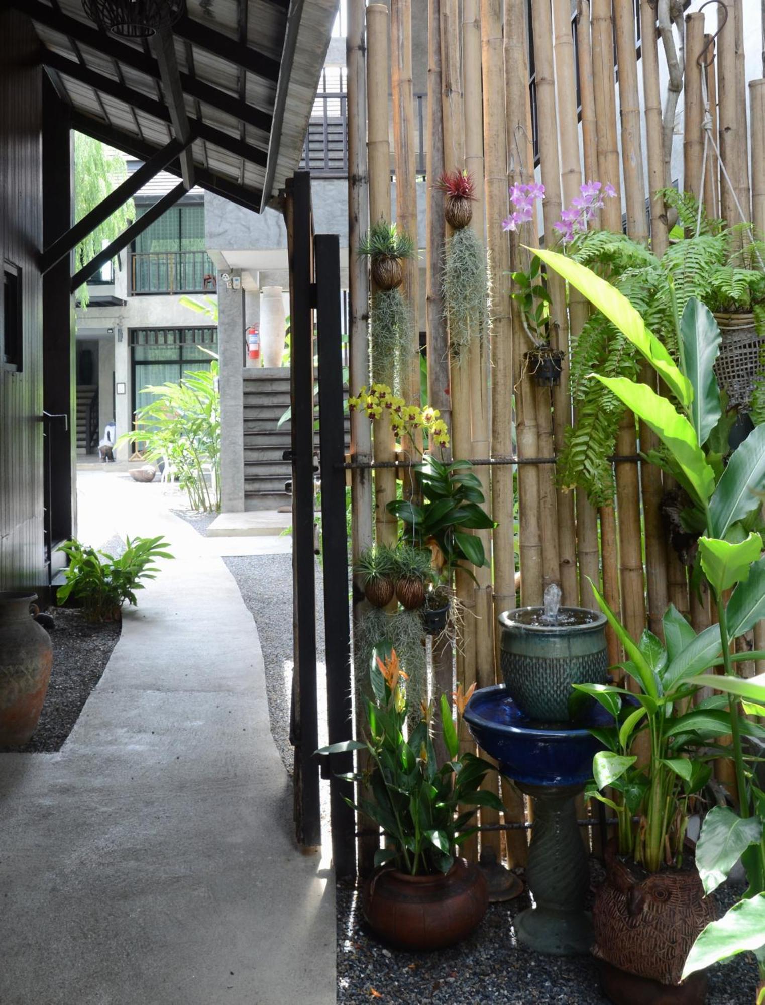 Arun Rawee อรุณ รวี Chiang Mai Exterior foto